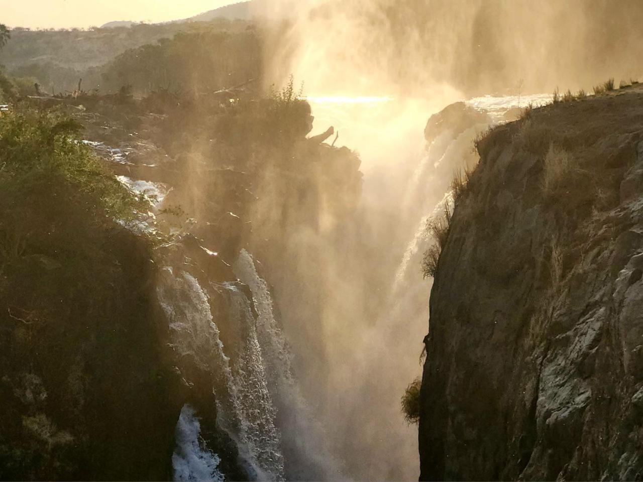 Kapika Waterfall Lodge Epupa Buitenkant foto